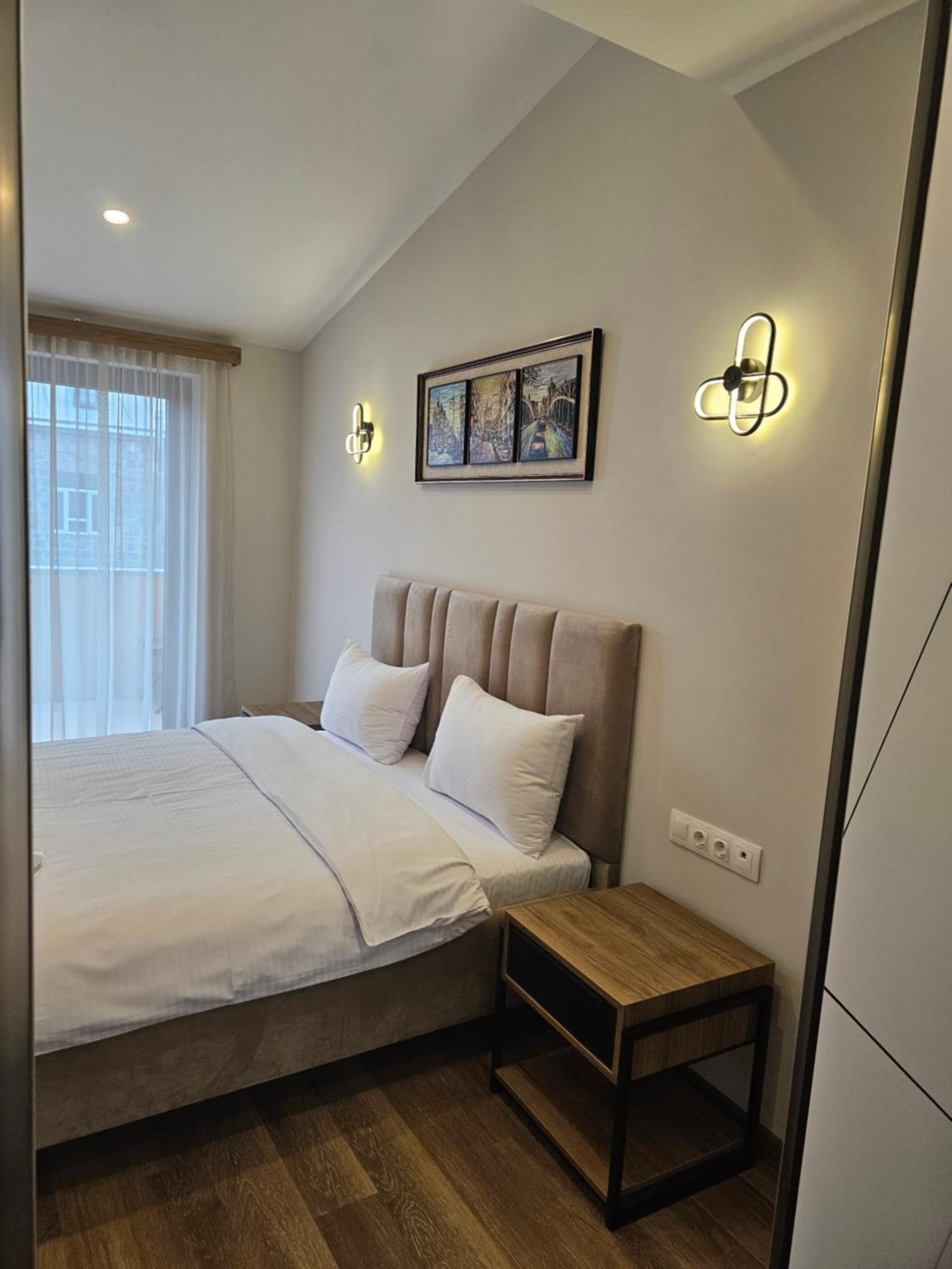 Hotel Avenue 30 Erywań Zewnętrze zdjęcie