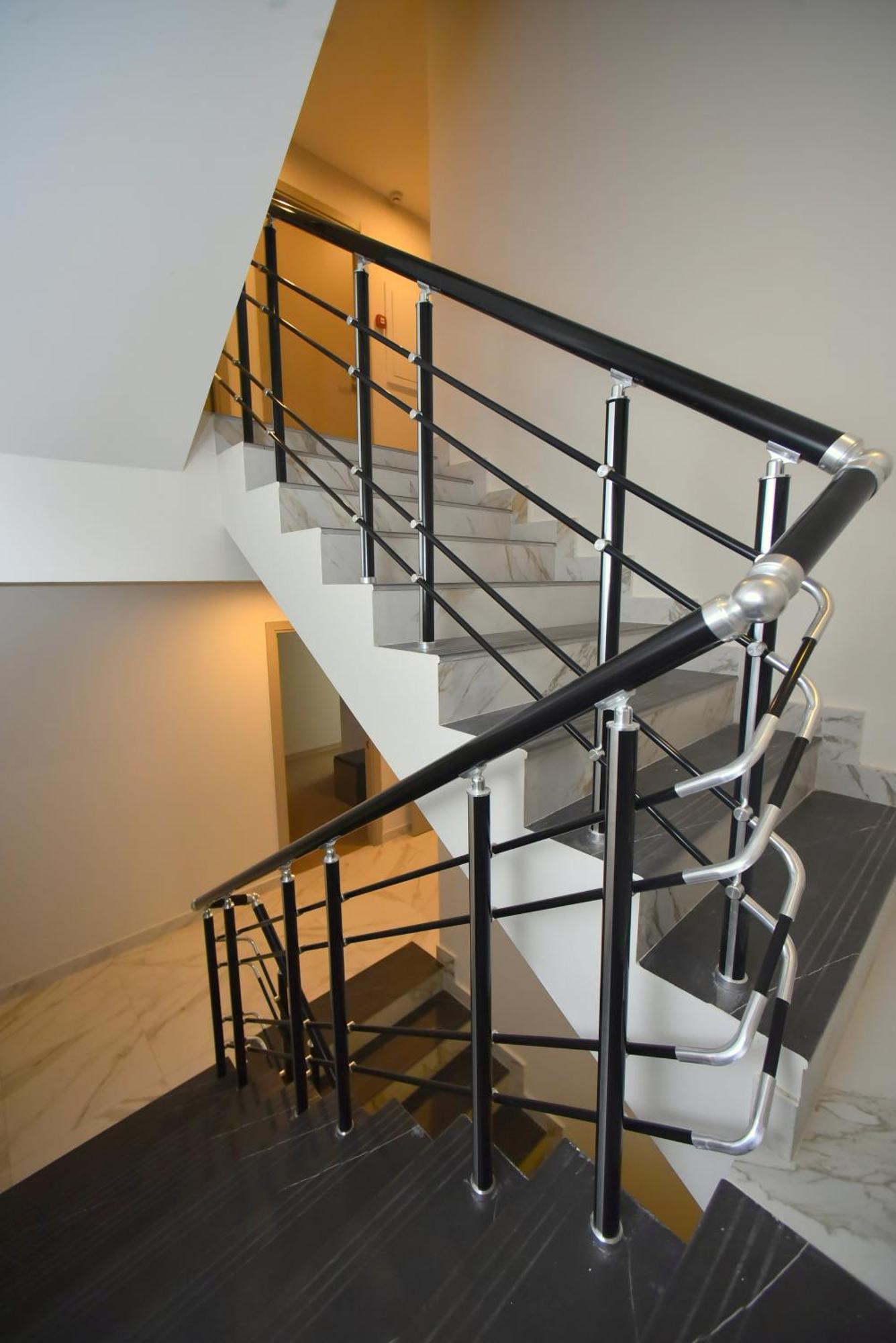 Hotel Avenue 30 Erywań Zewnętrze zdjęcie