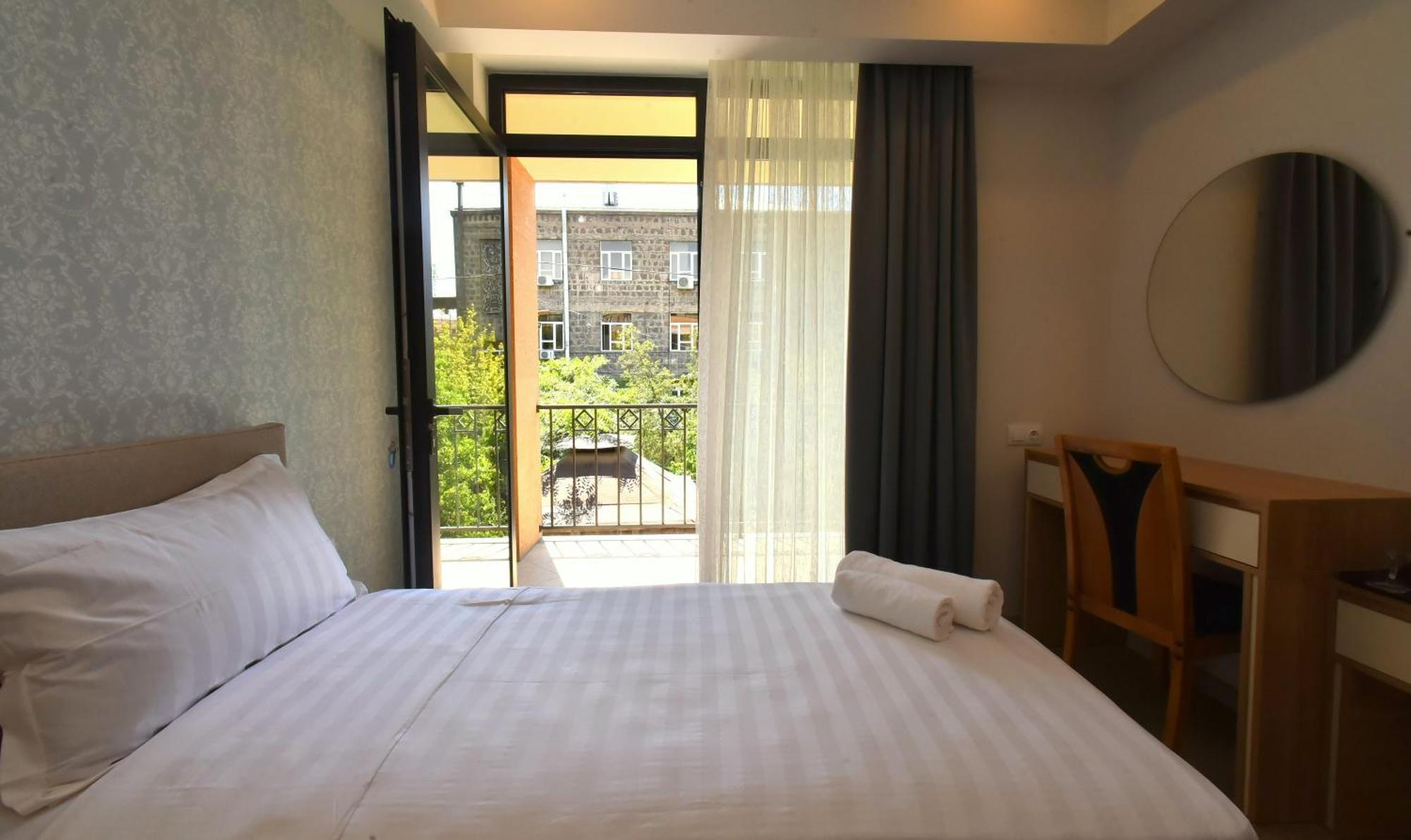 Hotel Avenue 30 Erywań Zewnętrze zdjęcie