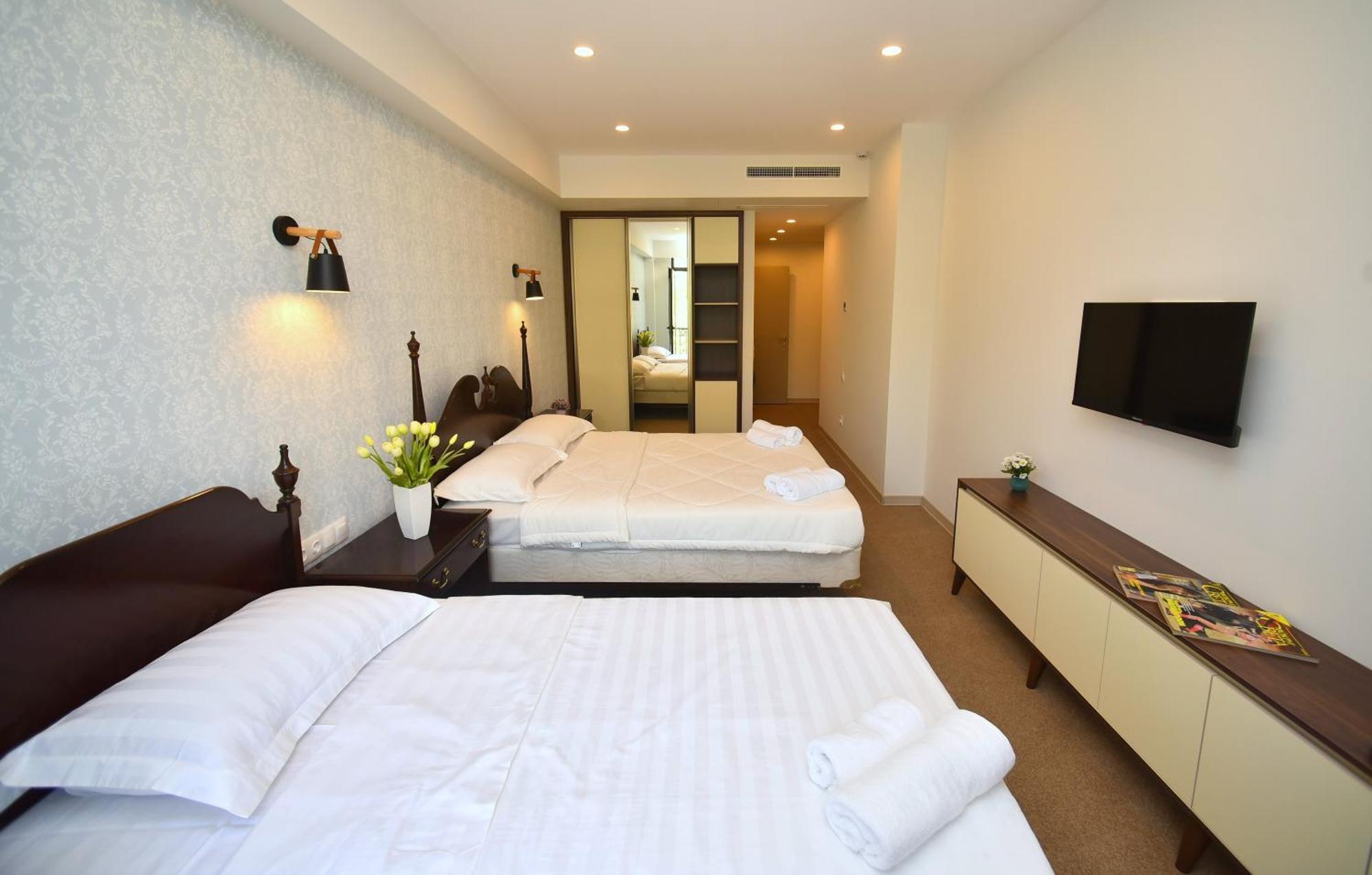 Hotel Avenue 30 Erywań Zewnętrze zdjęcie