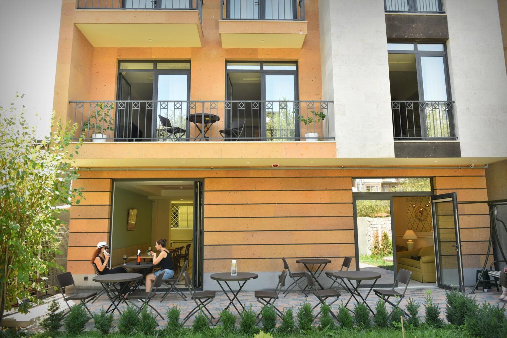 Hotel Avenue 30 Erywań Zewnętrze zdjęcie