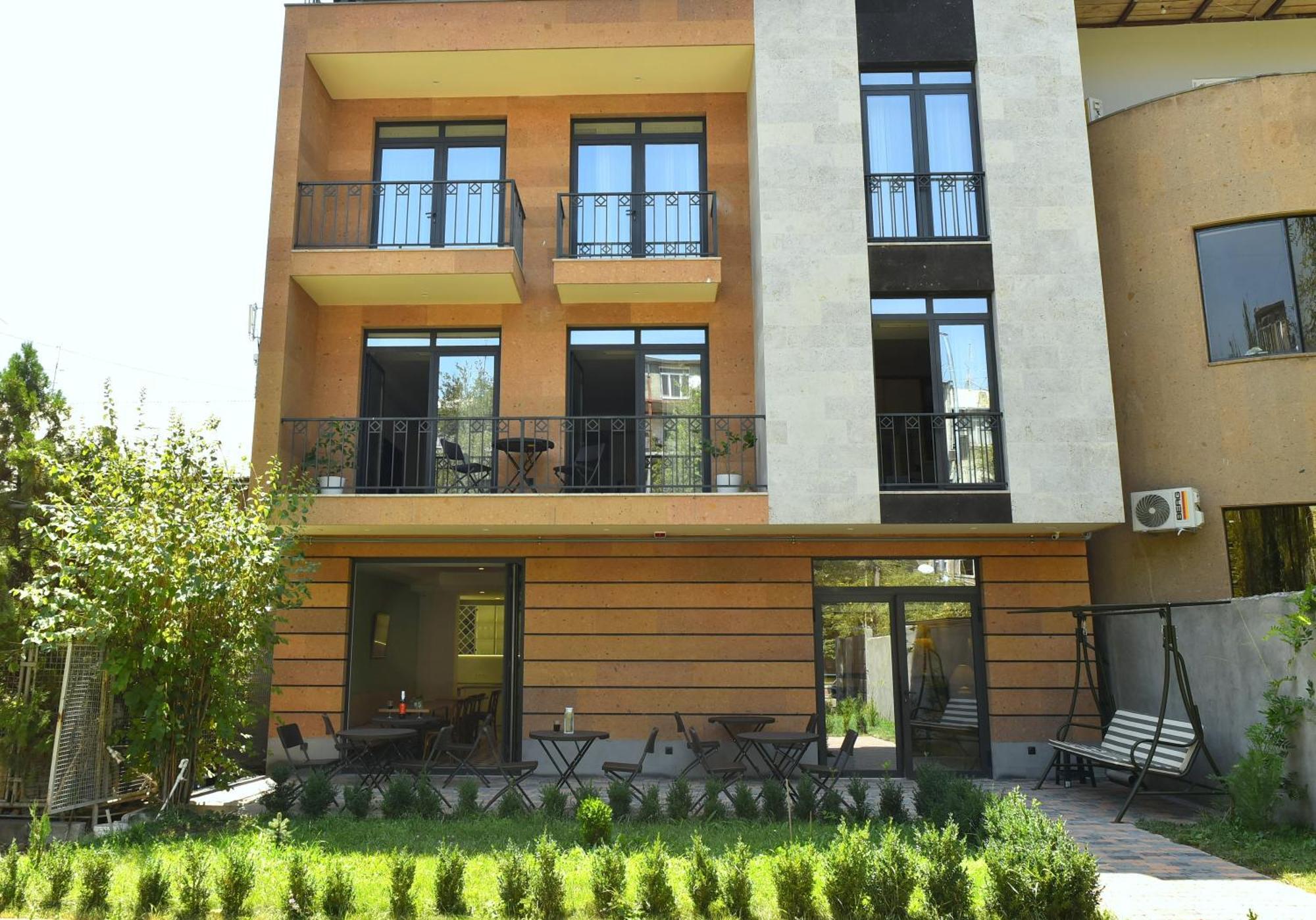 Hotel Avenue 30 Erywań Zewnętrze zdjęcie
